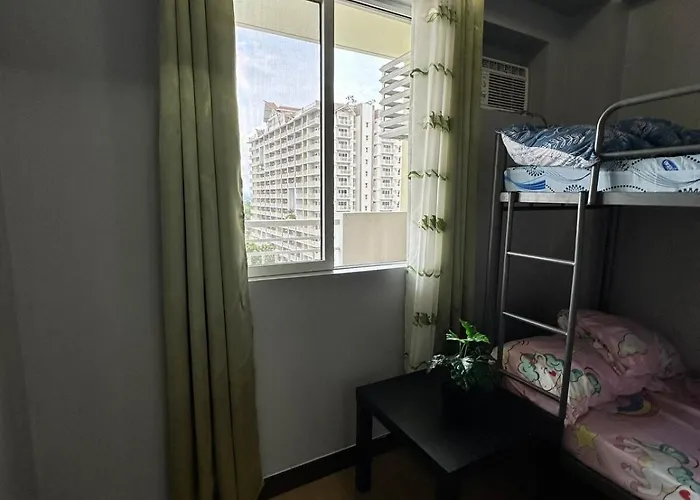 Ezras Place Modern With Views